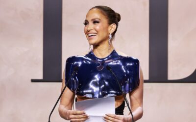 Jennifer Lopez accepts fifth Icon Award and talks about not having an Oscar, Grammy or Emmy